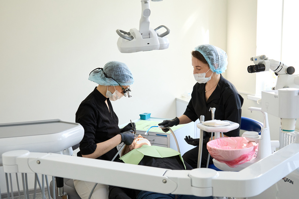 Андриевич – врач-стоматолог в стоматологии Здравея