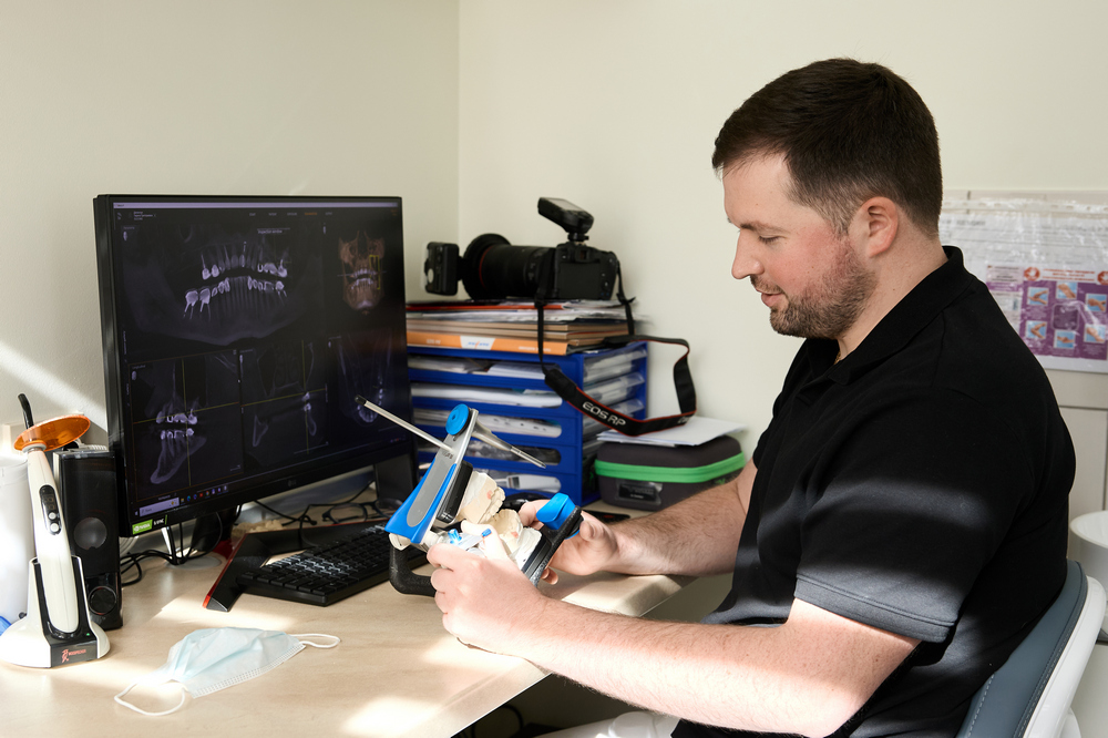 Пуховский Евгений – ортопед клиника «Здравея»